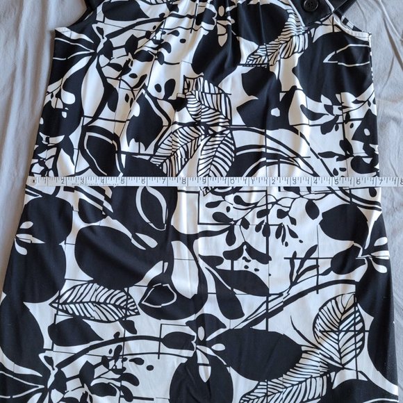 NWOT BCBGMaxAzria Black/White Floral Dress - Picture 5 of 9